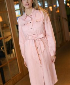 Joannadavila.shop9289a00d5d 1